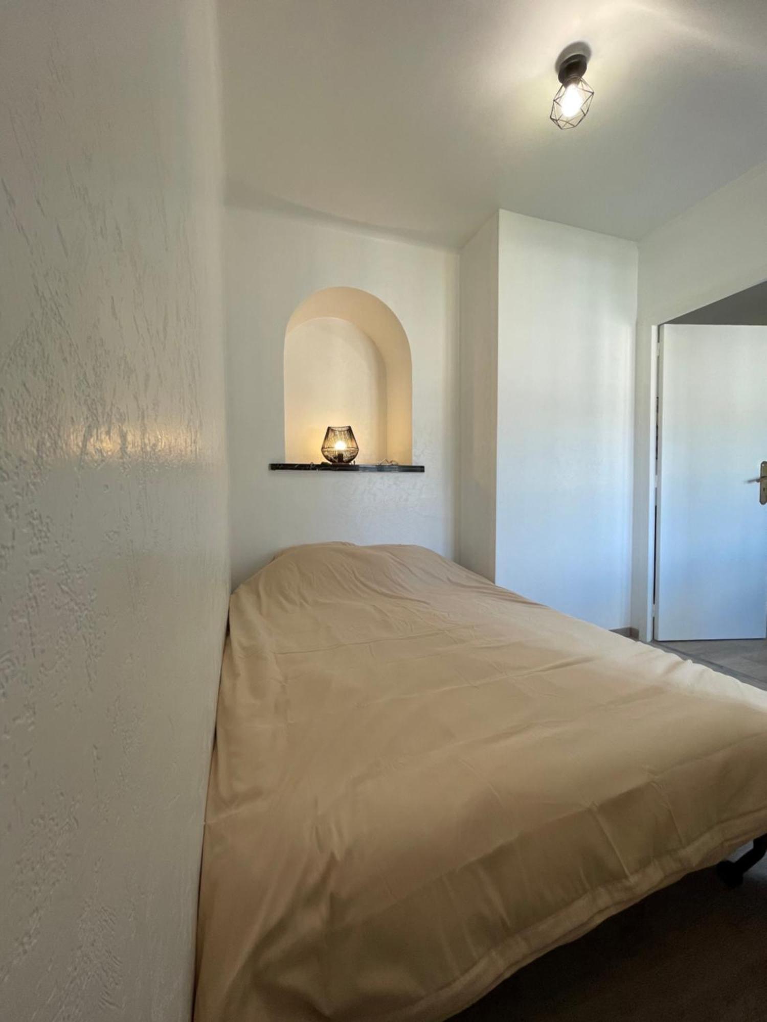 Appartement Renove Tout Equipe, Centre Ville, Proche De La Gare Et Commerce 플레르 외부 사진