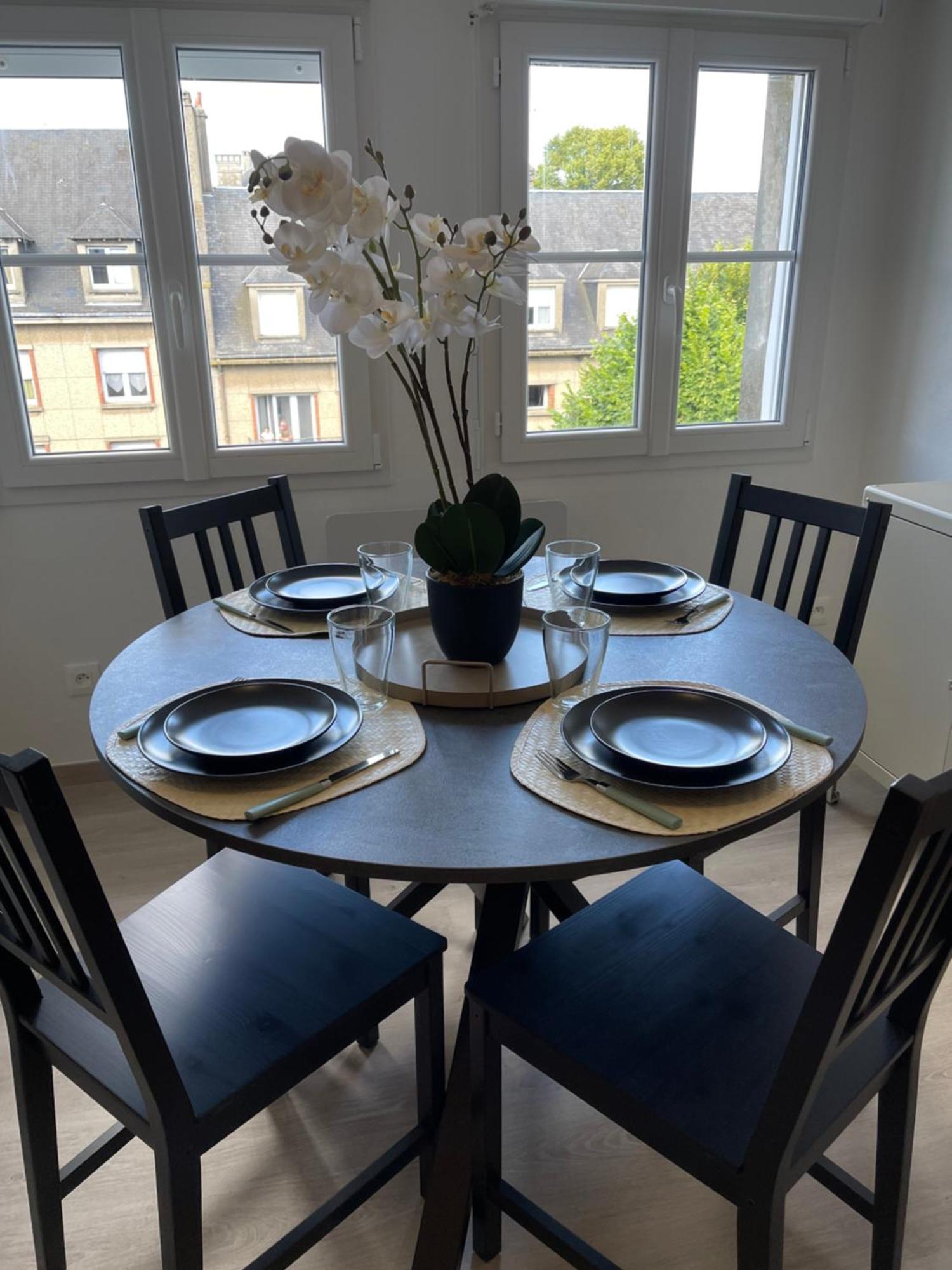 Appartement Renove Tout Equipe, Centre Ville, Proche De La Gare Et Commerce 플레르 외부 사진